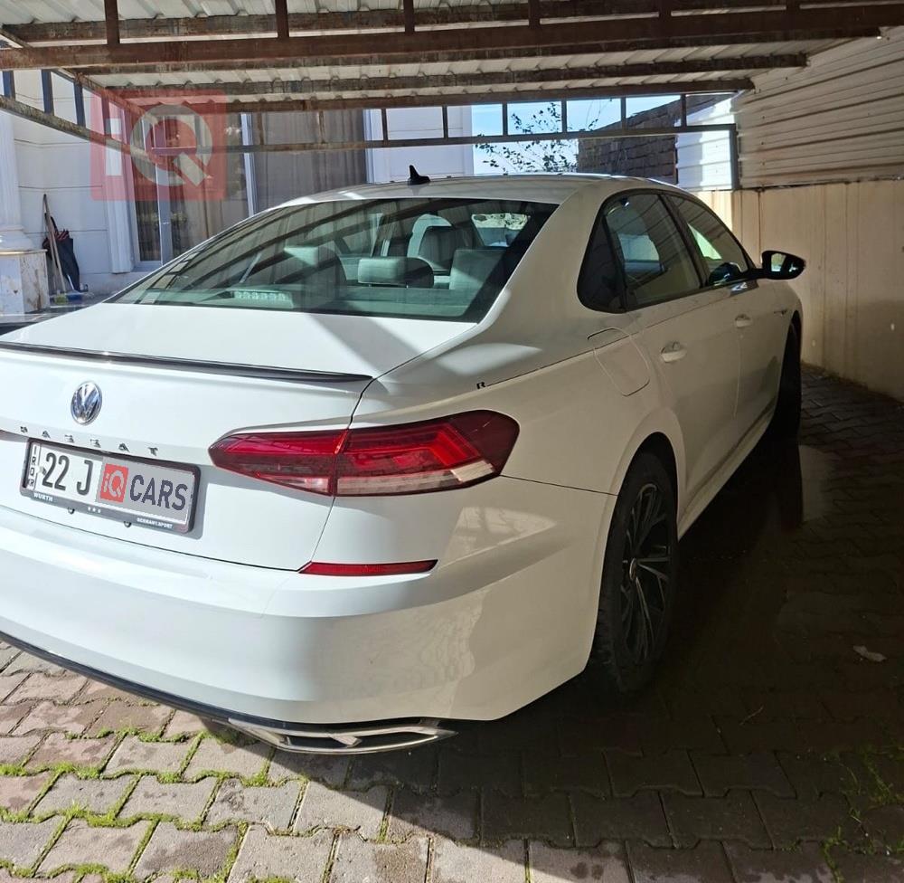 فولكسفاغن باسات